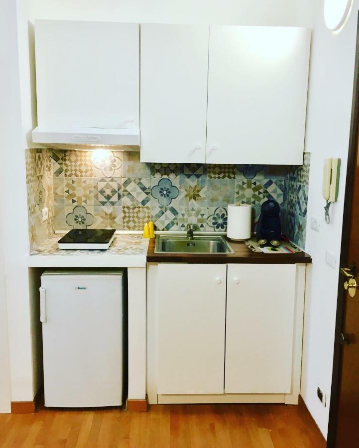 Marmellata Suites, vicino al Colosseo Roma Esterno foto
